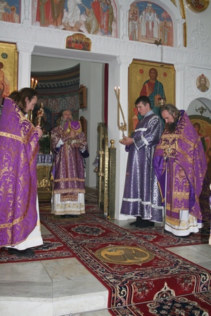 Божественная Литургия в день Воздвижения Креста